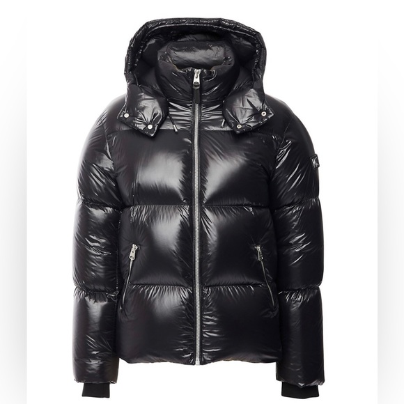 - Mackage coat with hood  for ladies. Size M.. lightly used - Picture 3 of 8